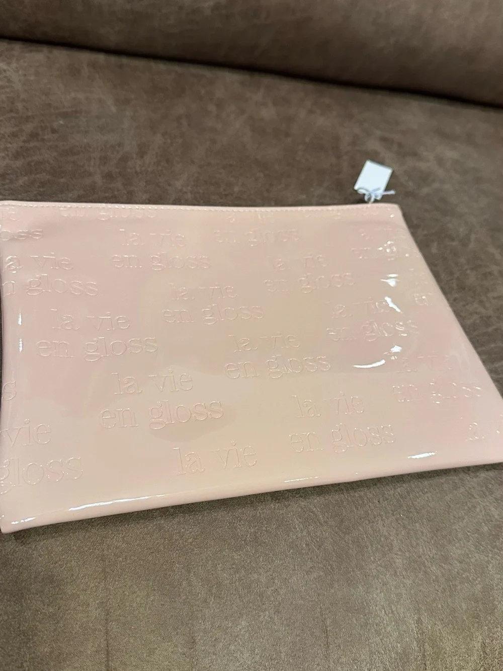 Kerastase Light Pink Glossy Zipper Pouch